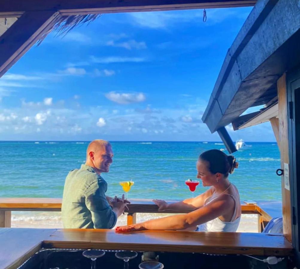 Vacation Studios With Rooftop Pool, Beach Club, Spa, Restaurants - Ducassi Collection - Playa Los Corales Punta Cana Ngoại thất bức ảnh